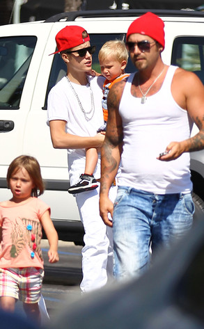 Justin Bieber, Jeremy Bieber, Jaxon Bieber, Jazmyn Bieber Justin Bieber, Jeremy Bieber, Jaxon Bieber, Jazmyn Bieber